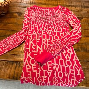 Lululemon manifesto long sleeve shirt. Size 4 Good used condition